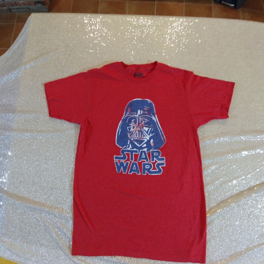 Star Wars Red medium shirt